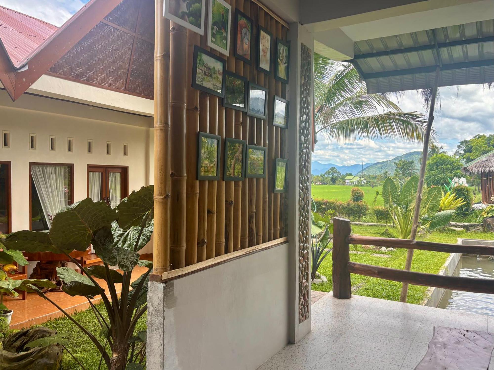 Sumatra Expedition Lodge Bukit Lawang Exterior photo